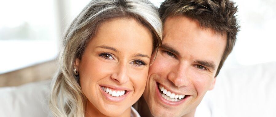 woman and man with good eyesight after its restoration